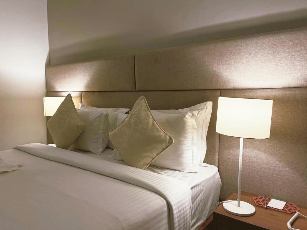 Hotel Tragopan Dimāpur 外观 照片