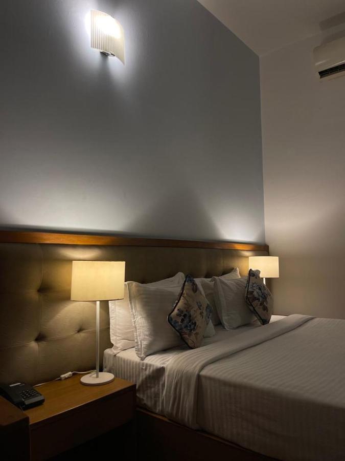 Hotel Tragopan Dimāpur 外观 照片